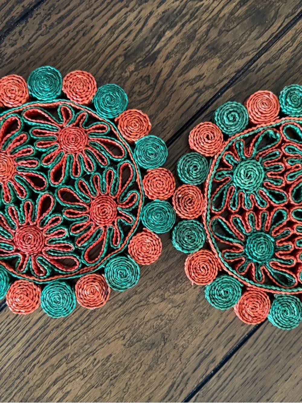 Vintage Woven Raffia Hot Pad Pot Holder Trivet Flower Set Of 2
